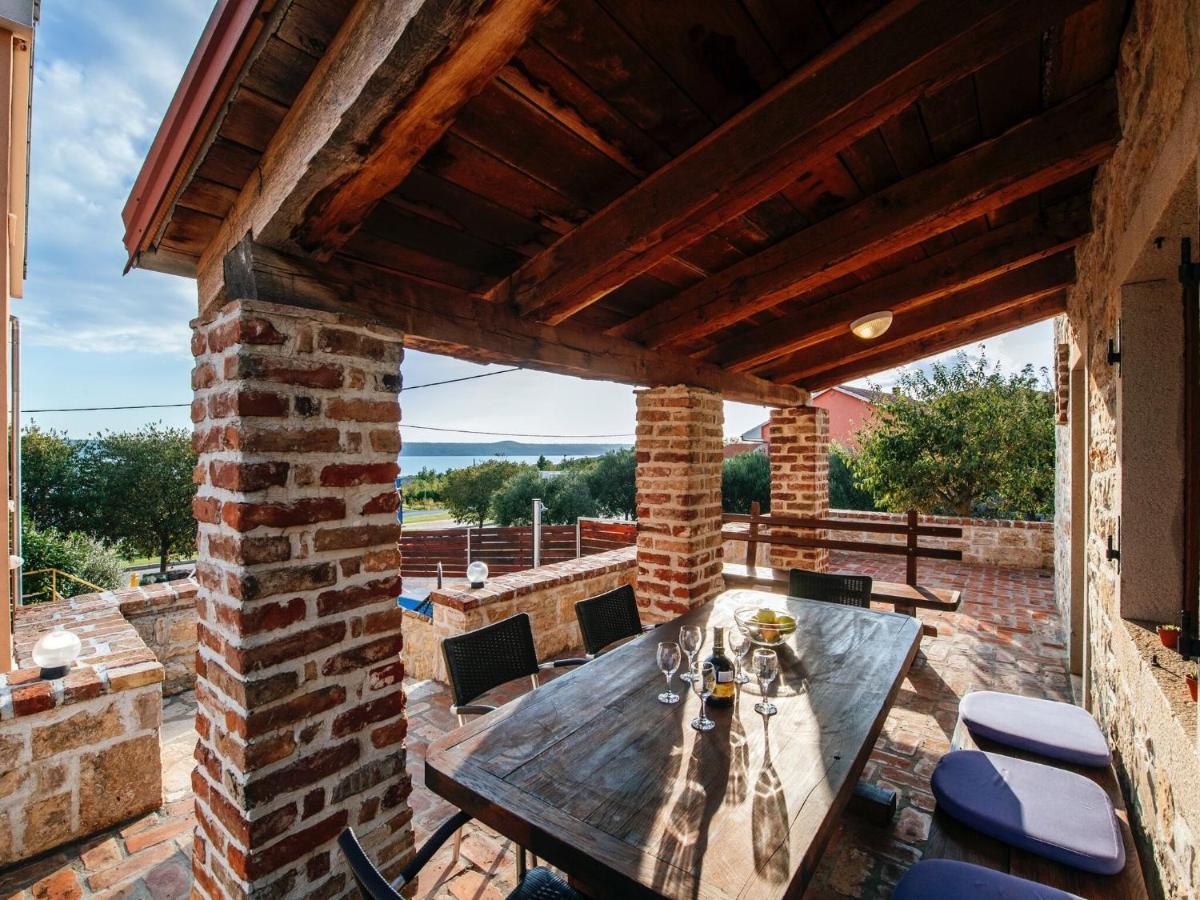 Splendid Holiday Home In Jasenice Maslenica Exterior photo