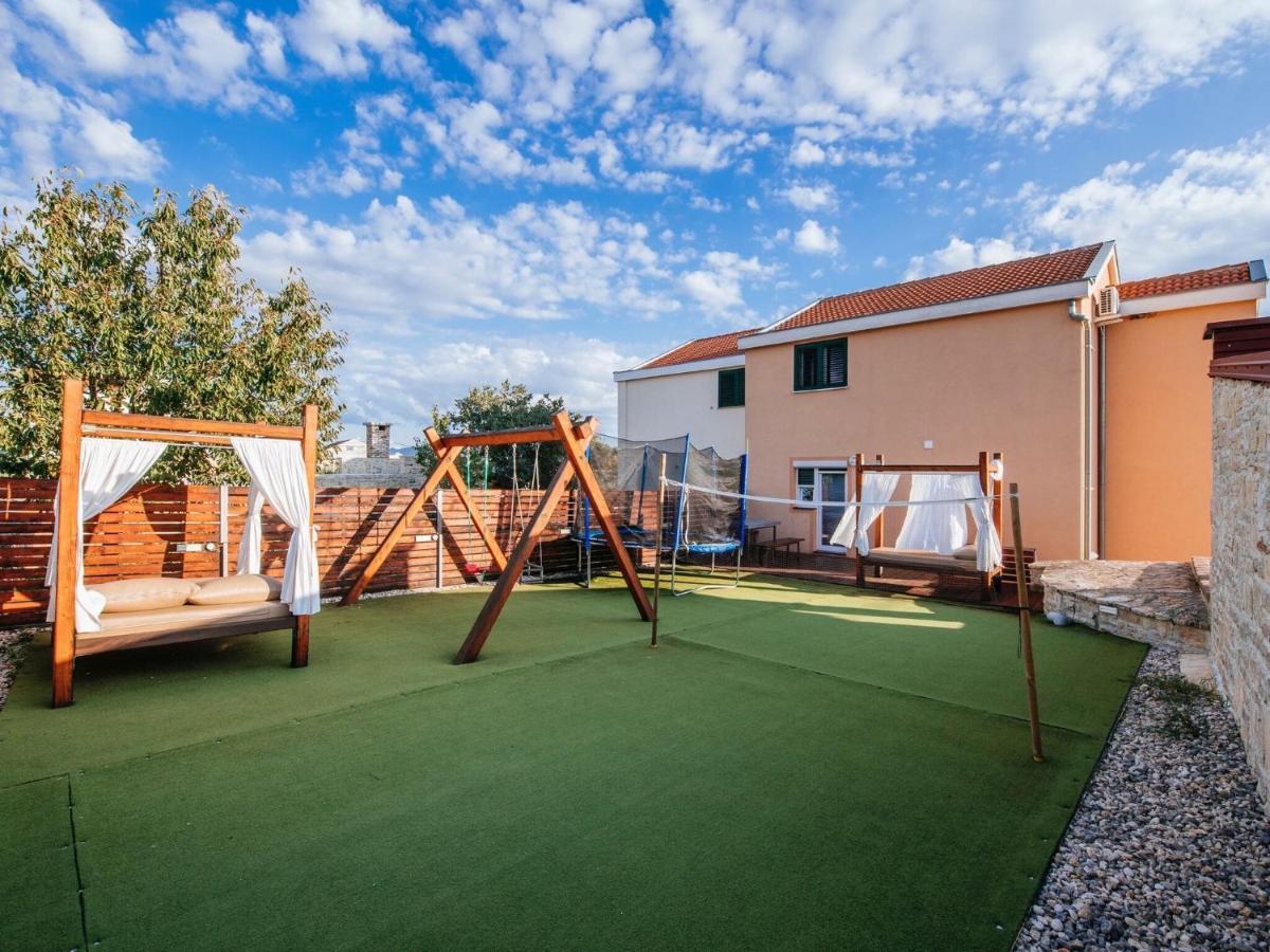 Splendid Holiday Home In Jasenice Maslenica Exterior photo